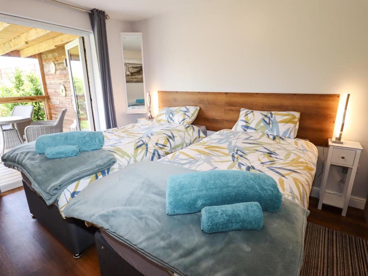 Meols Holiday Lodge Wirral Kültér fotó